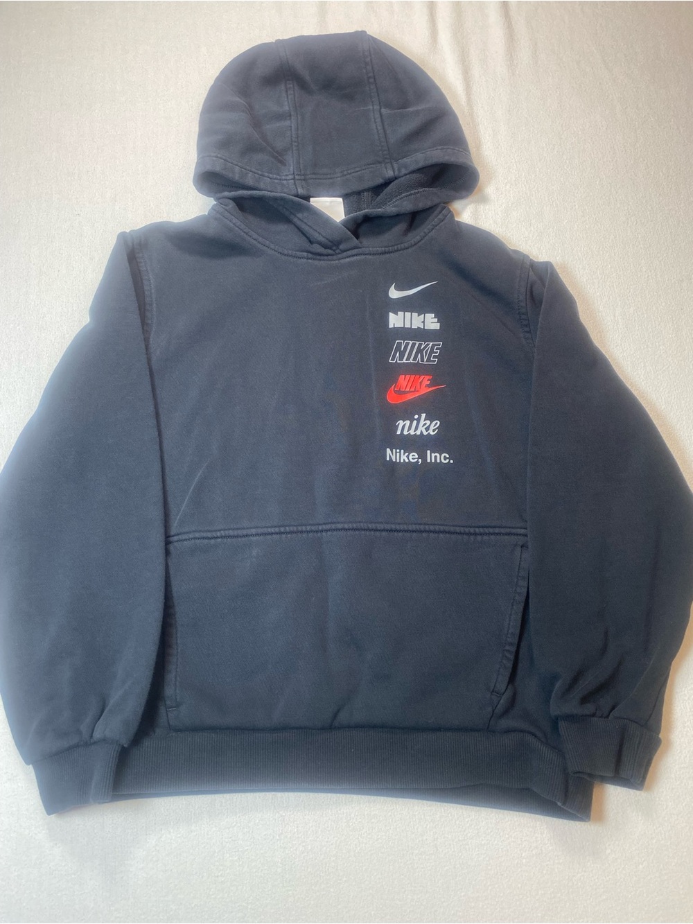 Nike Sportswear Club Black Pullover Hoodie size Large